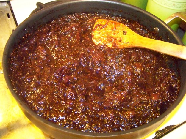 Jam, condiment, or very thick sauce? We report, you decide.