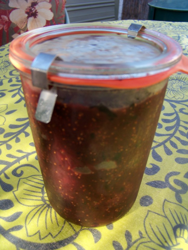 Destemed figs await being destiny.