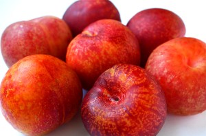 The Pluot® (pronounced PLEW-ott, not ploo-OH).